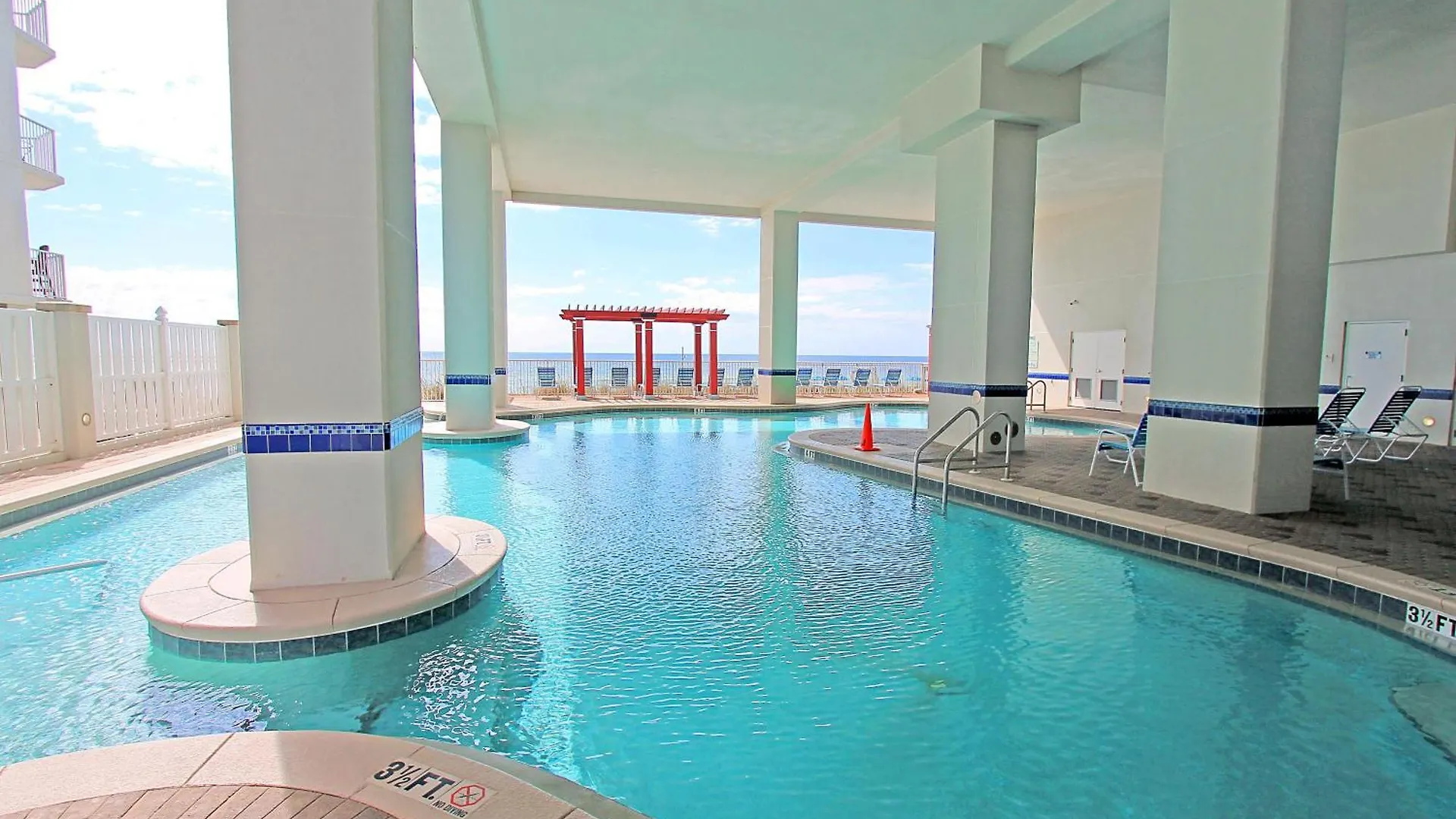Majestic Beach Towers 2-1509 Panama City Beach